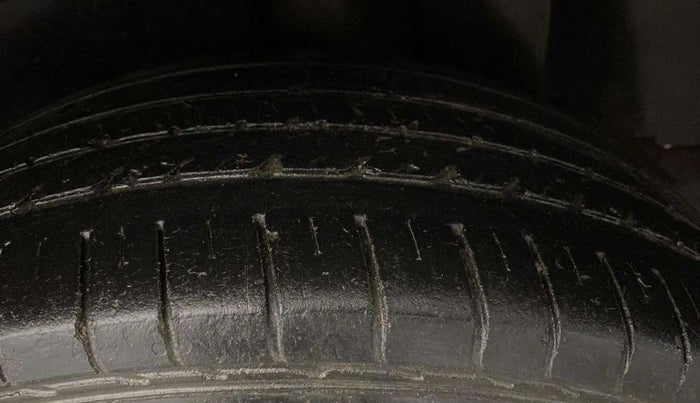 2020 MG HECTOR SHARP 1.5 DCT PETROL, Petrol, Automatic, 55,936 km, Left Rear Tyre Tread