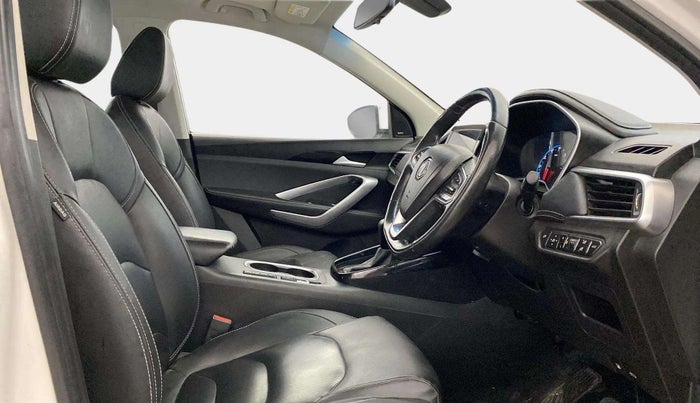2020 MG HECTOR SHARP 1.5 DCT PETROL, Petrol, Automatic, 55,936 km, Right Side Front Door Cabin