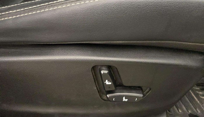 2020 MG HECTOR SHARP 1.5 DCT PETROL, Petrol, Automatic, 55,936 km, Driver Side Adjustment Panel