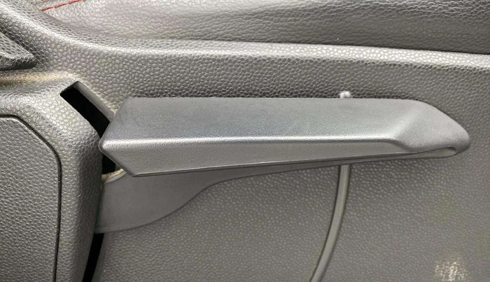 2017 Ford Ecosport TITANIUM + 1.5L DIESEL, Diesel, Manual, 84,064 km, Driver Side Adjustment Panel
