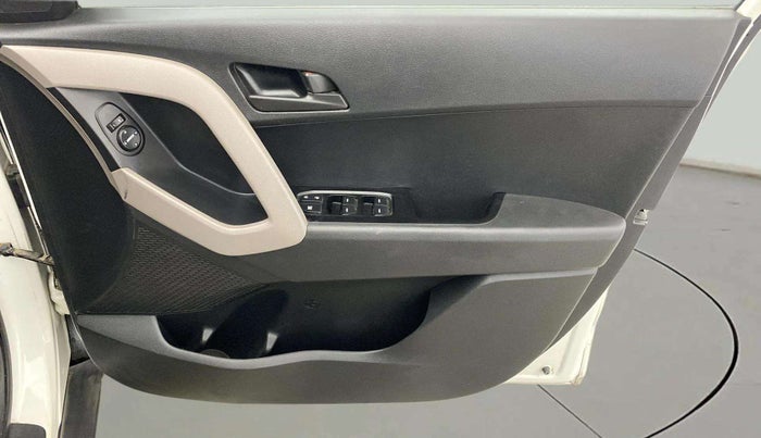 2018 Hyundai Creta E PLUS 1.6 PETROL, Petrol, Manual, 53,026 km, Driver Side Door Panels Control