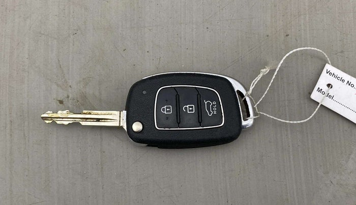 2018 Hyundai Creta E PLUS 1.6 PETROL, Petrol, Manual, 53,026 km, Key Close Up