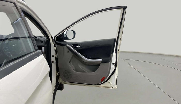2018 Tata NEXON XZ PLUS PETROL, Petrol, Manual, 87,543 km, RHS Front Door