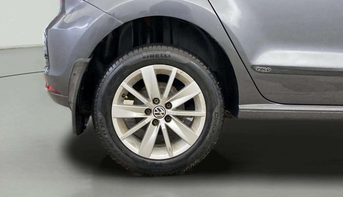 2014 Volkswagen Polo HIGHLINE1.2L, Petrol, Manual, 43,674 km, Right Rear Wheel