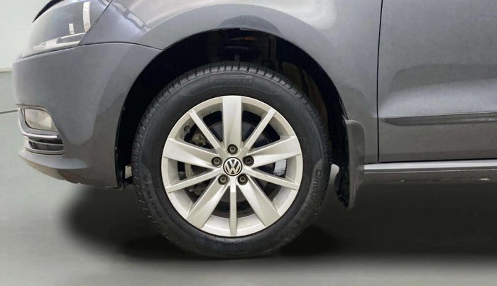 2014 Volkswagen Polo HIGHLINE1.2L, Petrol, Manual, 43,674 km, Left Front Wheel