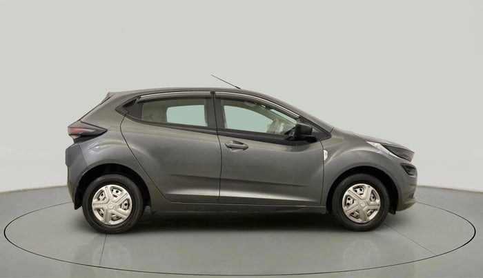 2022 Tata ALTROZ XE PETROL, Petrol, Manual, 20,128 km, Right Side View