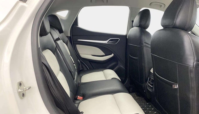2022 MG ASTOR SUPER EX 1.5 MT, Petrol, Manual, 34,918 km, Right Side Rear Door Cabin