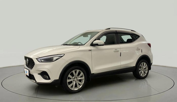 2022 MG ASTOR SUPER EX 1.5 MT, Petrol, Manual, 34,918 km, Left Front Diagonal