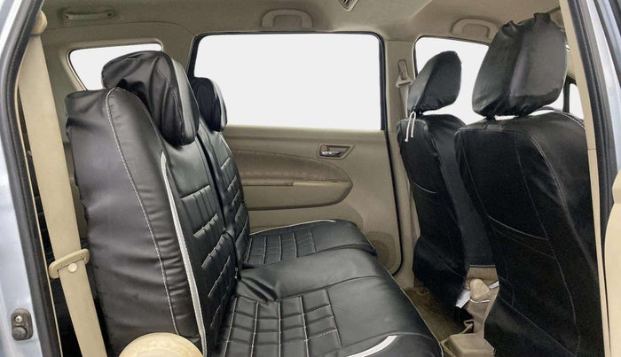 2014 Maruti Ertiga VXI, Petrol, Manual, 37,194 km, Right Side Rear Door Cabin