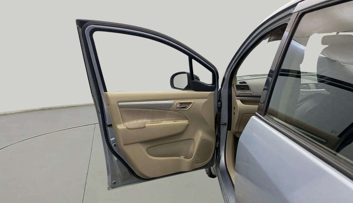 2014 Maruti Ertiga VXI, Petrol, Manual, 37,194 km, LHS Front Door