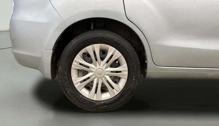 2014 Maruti Ertiga VXI, Petrol, Manual, 37,194 km, Right Rear Wheel