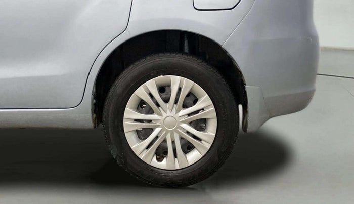 2014 Maruti Ertiga VXI, Petrol, Manual, 37,194 km, Left Rear Wheel