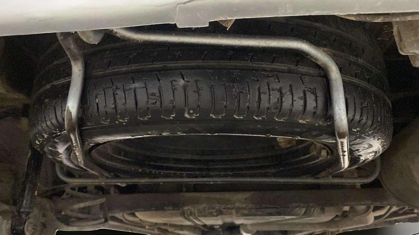 2014 Maruti Ertiga VXI, Petrol, Manual, 37,194 km, Spare Tyre