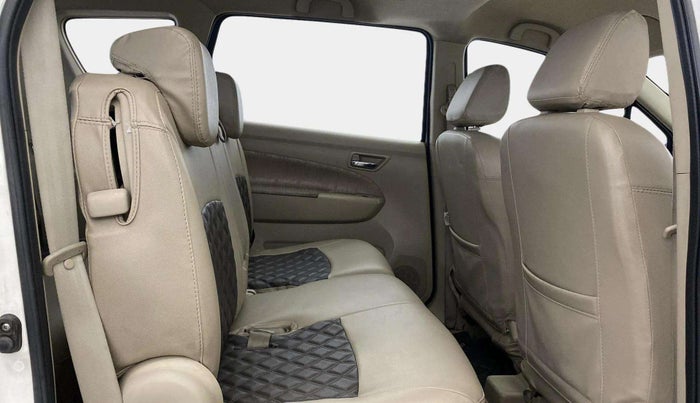 2014 Maruti Ertiga ZXI, Petrol, Manual, 69,599 km, Right Side Rear Door Cabin