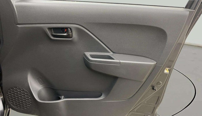 2023 Maruti Alto K10 VXI AMT, Petrol, Automatic, 10,061 km, Driver Side Door Panels Control