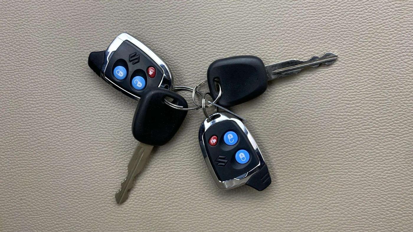2023 Maruti Alto K10 VXI AMT, Petrol, Automatic, 10,061 km, Key Close Up