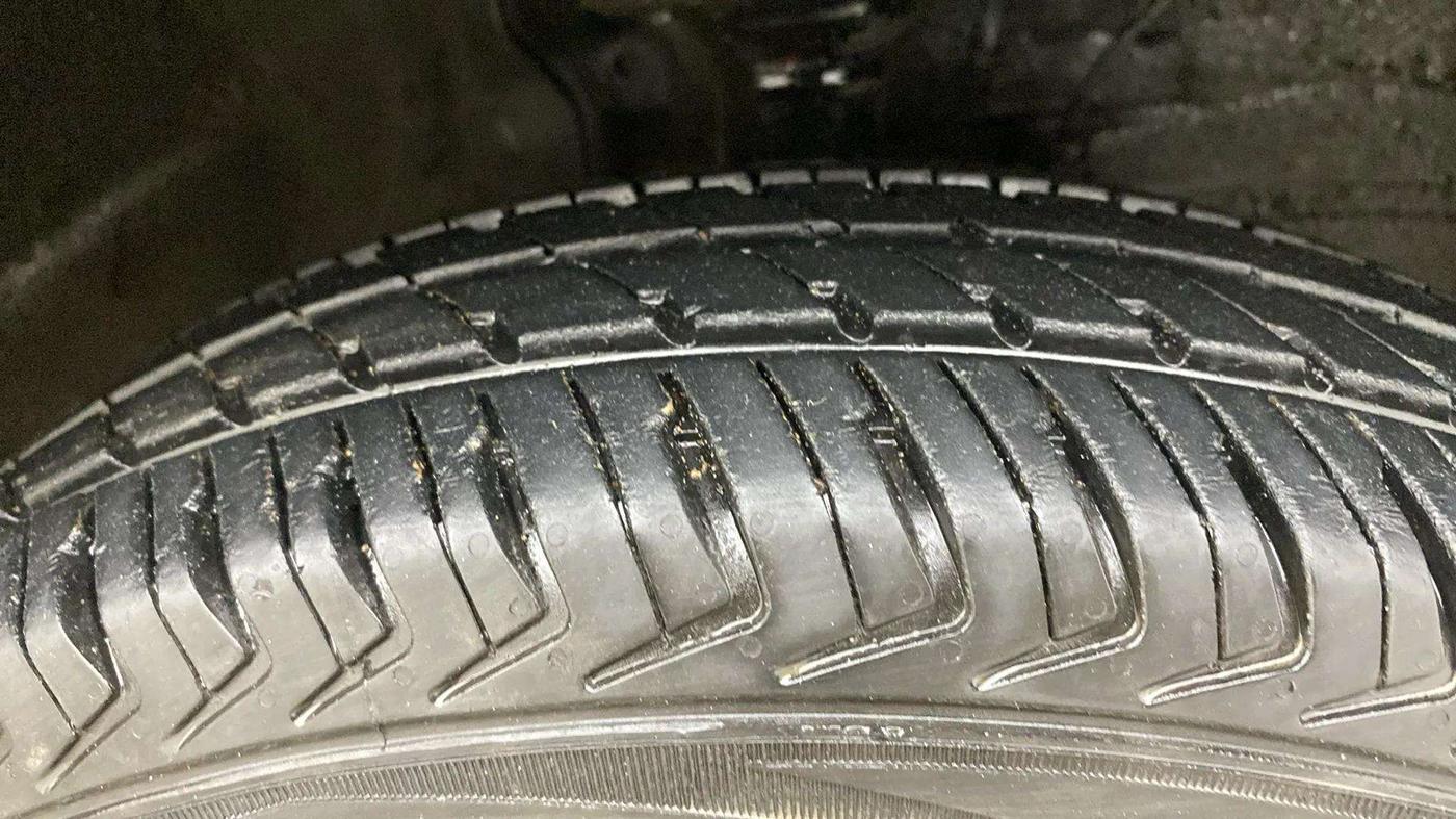 2023 Maruti Alto K10 VXI AMT, Petrol, Automatic, 10,061 km, Right Front Tyre Tread