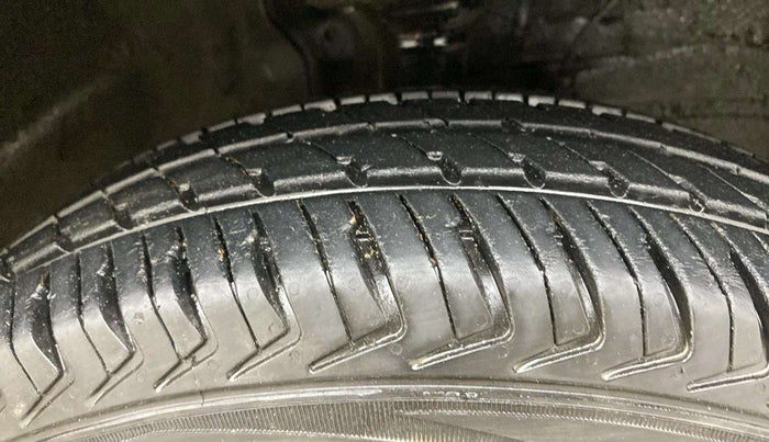 2023 Maruti Alto K10 VXI AMT, Petrol, Automatic, 10,061 km, Right Front Tyre Tread