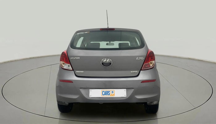2013 Hyundai i20 MAGNA (O) 1.4 CRDI, Diesel, Manual, 1,46,949 km, Back/Rear