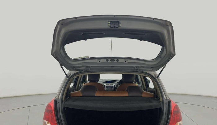 2013 Hyundai i20 MAGNA (O) 1.4 CRDI, Diesel, Manual, 1,46,949 km, Boot Door Open