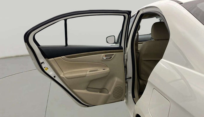 2023 Maruti Ciaz DELTA 1.5 SHVS MT PETROL, Petrol, Manual, 31,154 km, LHS Rear Door