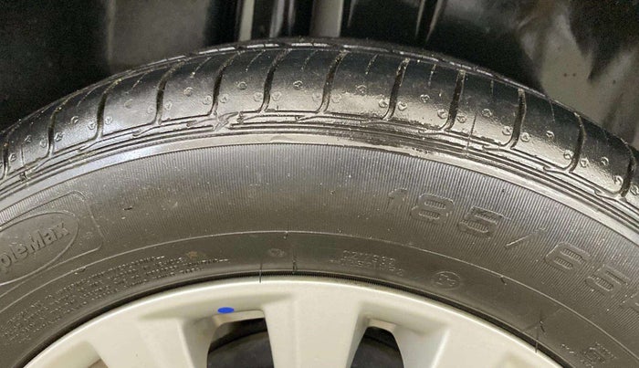 2023 Maruti Ciaz DELTA 1.5 SHVS MT PETROL, Petrol, Manual, 31,154 km, Right Rear Tyre Tread