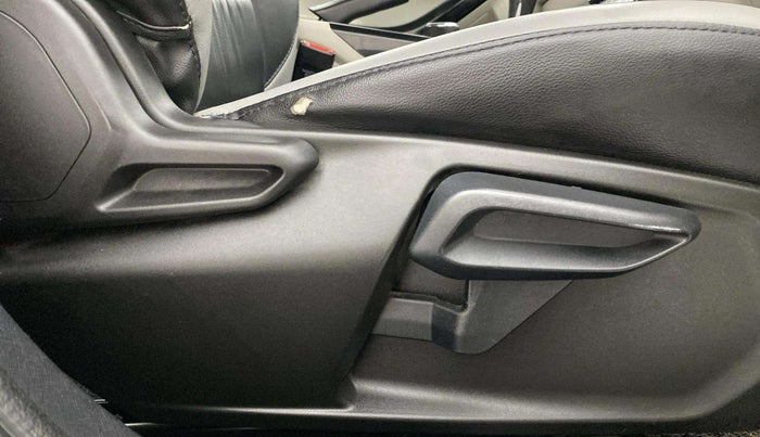 2021 Tata NEXON XZA PLUS SUNROOF PETROL, Petrol, Automatic, 42,115 km, Driver Side Adjustment Panel