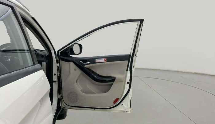 2021 Tata NEXON XZA PLUS SUNROOF PETROL, Petrol, Automatic, 42,115 km, RHS Front Door
