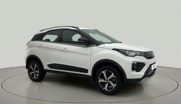 2021 Tata NEXON XZA PLUS SUNROOF PETROL, Petrol, Automatic, 42,115 km, Right Front Diagonal