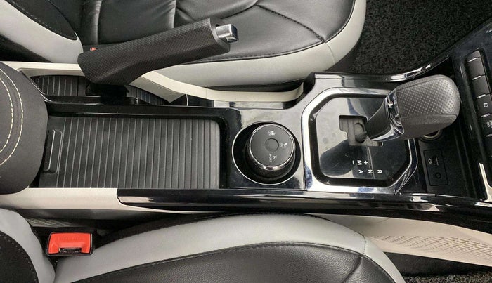 2021 Tata NEXON XZA PLUS SUNROOF PETROL, Petrol, Automatic, 42,115 km, Gear Lever