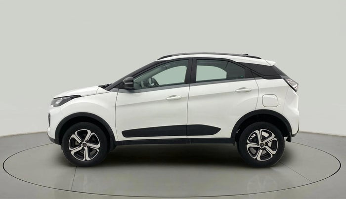 2021 Tata NEXON XZA PLUS SUNROOF PETROL, Petrol, Automatic, 42,115 km, Left Side