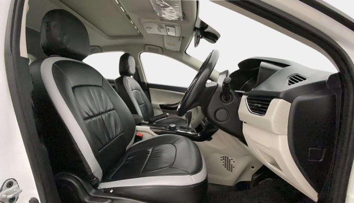 2021 Tata NEXON XZA PLUS SUNROOF PETROL, Petrol, Automatic, 42,115 km, Right Side Front Door Cabin