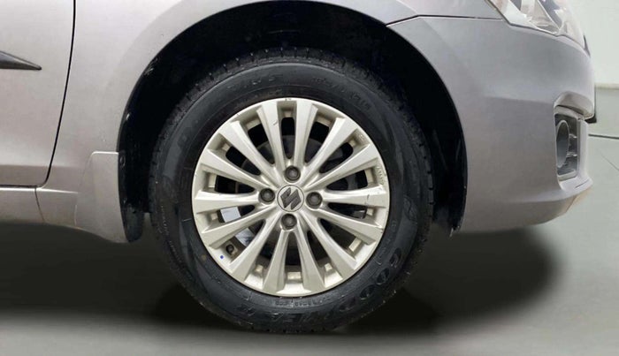 2015 Maruti Ciaz ZXI, Petrol, Manual, 52,414 km, Right Front Wheel