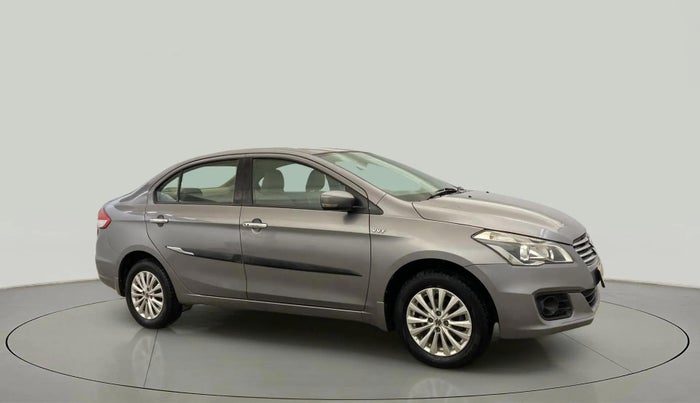 2015 Maruti Ciaz ZXI, Petrol, Manual, 52,414 km, Right Front Diagonal