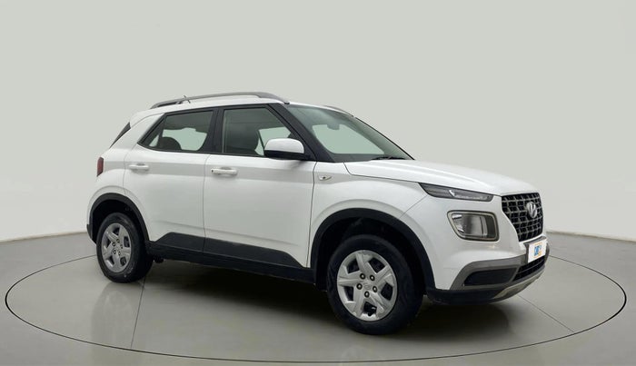 2021 Hyundai VENUE S 1.2, Petrol, Manual, 50,379 km, Right Front Diagonal
