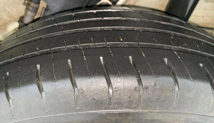 2021 Hyundai VENUE S 1.2, Petrol, Manual, 50,379 km, Left Rear Tyre Tread
