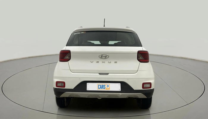 2021 Hyundai VENUE S 1.2, Petrol, Manual, 50,379 km, Back/Rear
