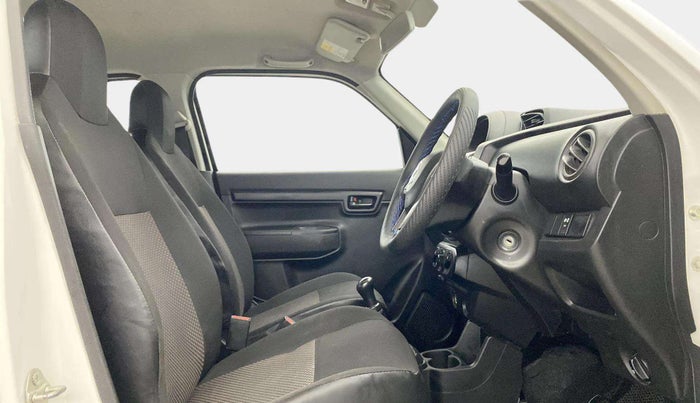 2021 Maruti S PRESSO VXI (O) CNG, CNG, Manual, 86,243 km, Right Side Front Door Cabin