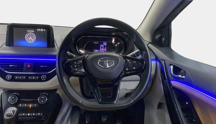 2020 Tata NEXON XZ PLUS (O) PETROL DUAL TONE, Petrol, Manual, 57,579 km, Steering Wheel Close Up