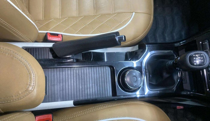 2020 Tata NEXON XZ PLUS (O) PETROL DUAL TONE, Petrol, Manual, 57,579 km, Gear Lever