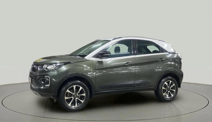2020 Tata NEXON XZ PLUS (O) PETROL DUAL TONE, Petrol, Manual, 57,579 km, Left Front Diagonal