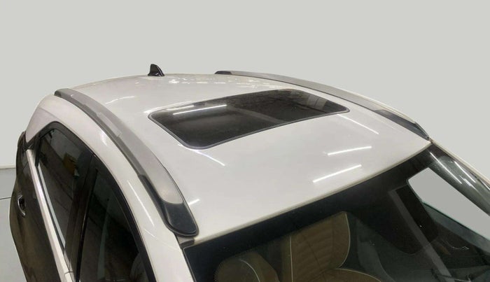 2020 Tata NEXON XZ PLUS (O) PETROL DUAL TONE, Petrol, Manual, 57,579 km, Roof
