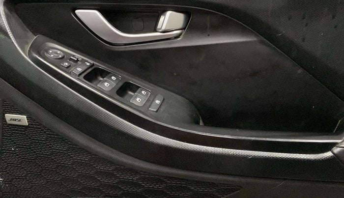 2020 Hyundai Creta SX (O) 1.4 TURBO DCT, Petrol, Automatic, 60,049 km, Driver Side Door Panels Control