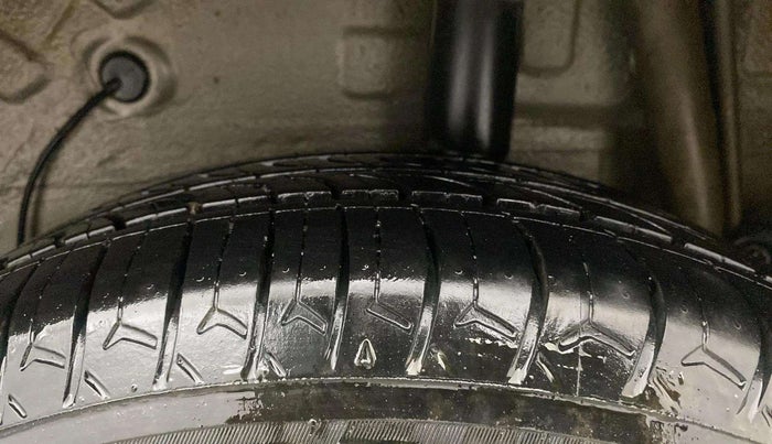2017 Maruti Celerio ZXI AMT (O), Petrol, Automatic, 1,19,300 km, Left Rear Tyre Tread