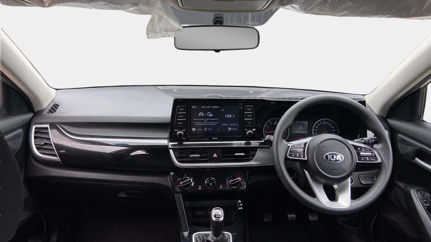 2020 KIA SELTOS HTK PLUS 1.5, Petrol, Manual, 79,158 km, Dashboard