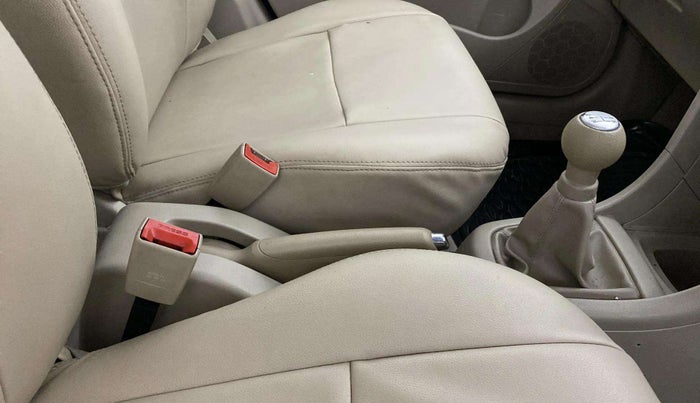 2013 Maruti Swift Dzire VXI, Petrol, Manual, 44,757 km, Gear Lever