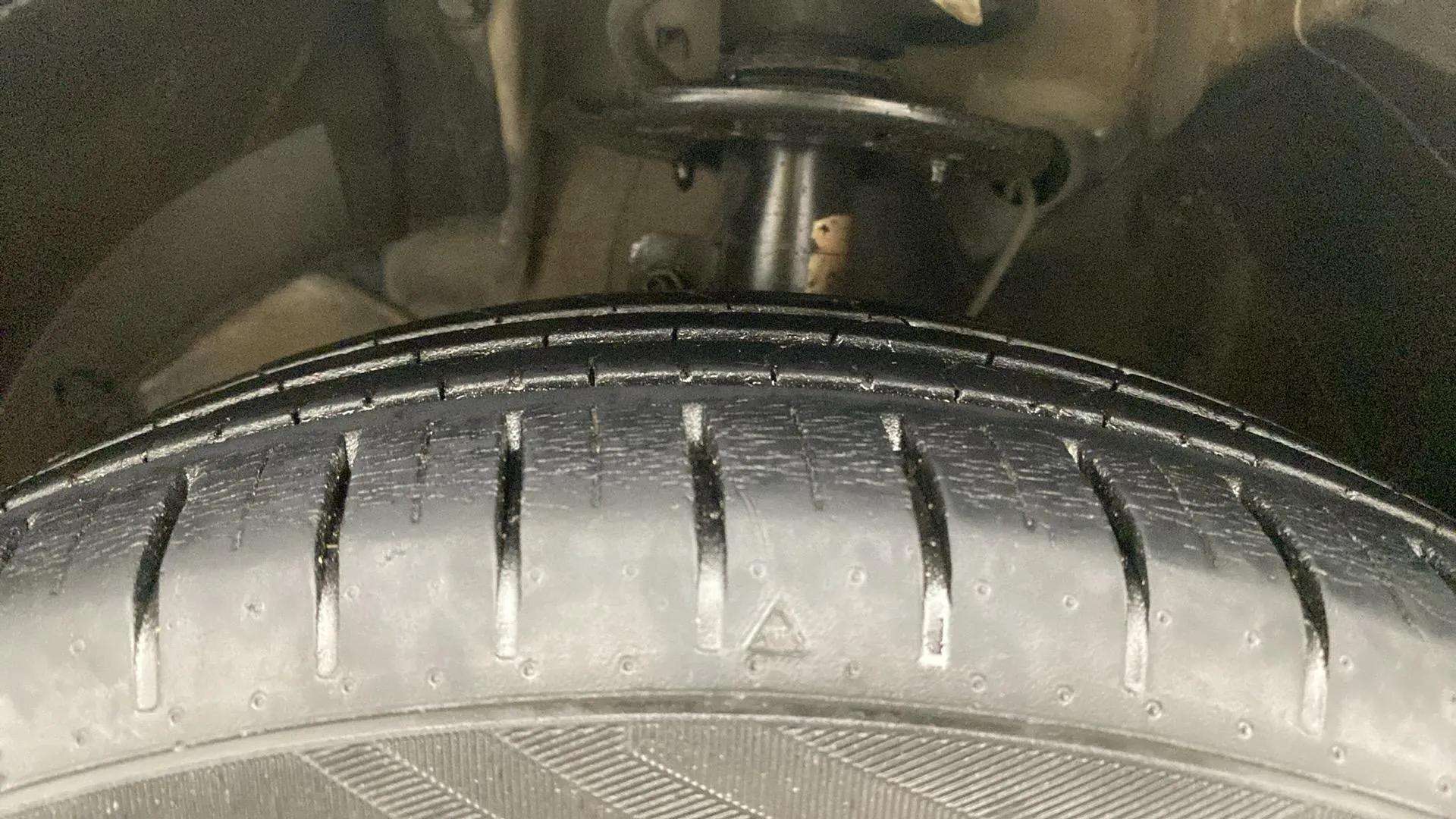 LHS-Front-Tyre-Tread-20