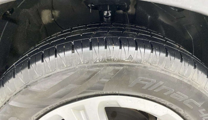 2023 KIA SONET HTK PLUS 1.0 IMT, Petrol, Manual, 2,200 km, Right Front Tyre Tread