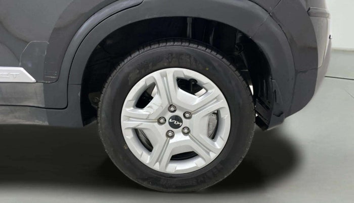 2023 KIA SONET HTK PLUS 1.0 IMT, Petrol, Manual, 2,200 km, Left Rear Wheel