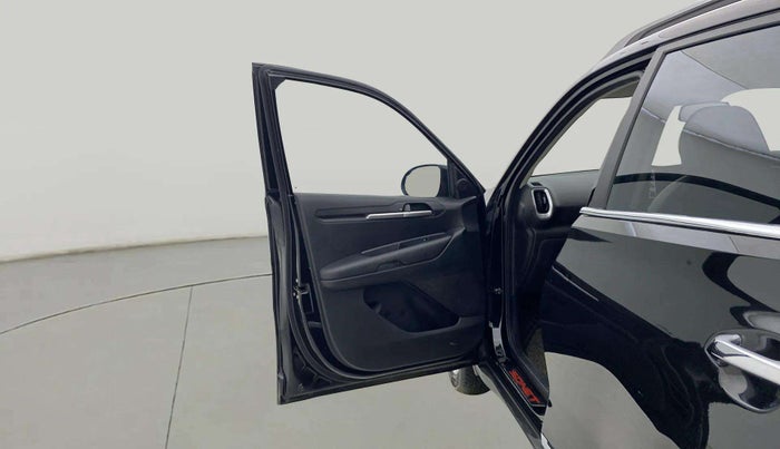 2023 KIA SONET HTK PLUS 1.0 IMT, Petrol, Manual, 2,200 km, LHS Front Door